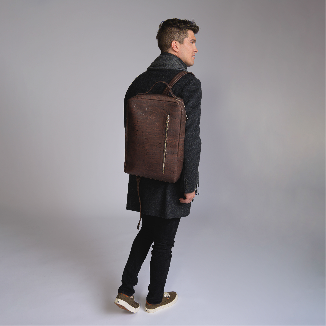 Contemporary Commuter Backpack made of Cork - Natural, Sustainable, Vegan, Biodegradable