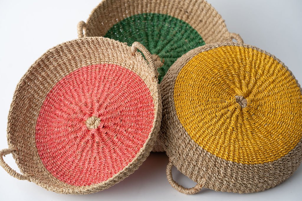 Woven Round Tray - Sustainable and Handmade from Seagrass