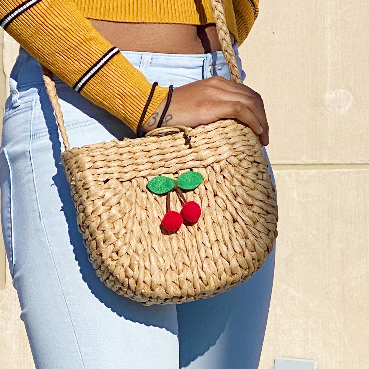 Juicy Bloom Straw Crossbody Bag - Natural Eco Friendly Bag