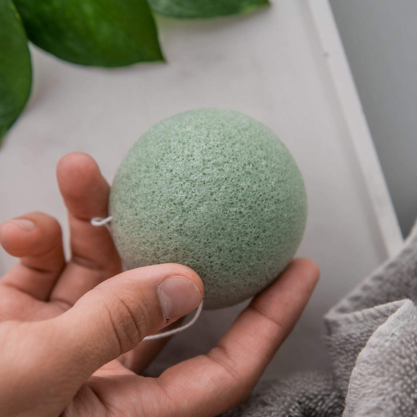 Natural Sustainable Eco Friendly Konjac Sponge