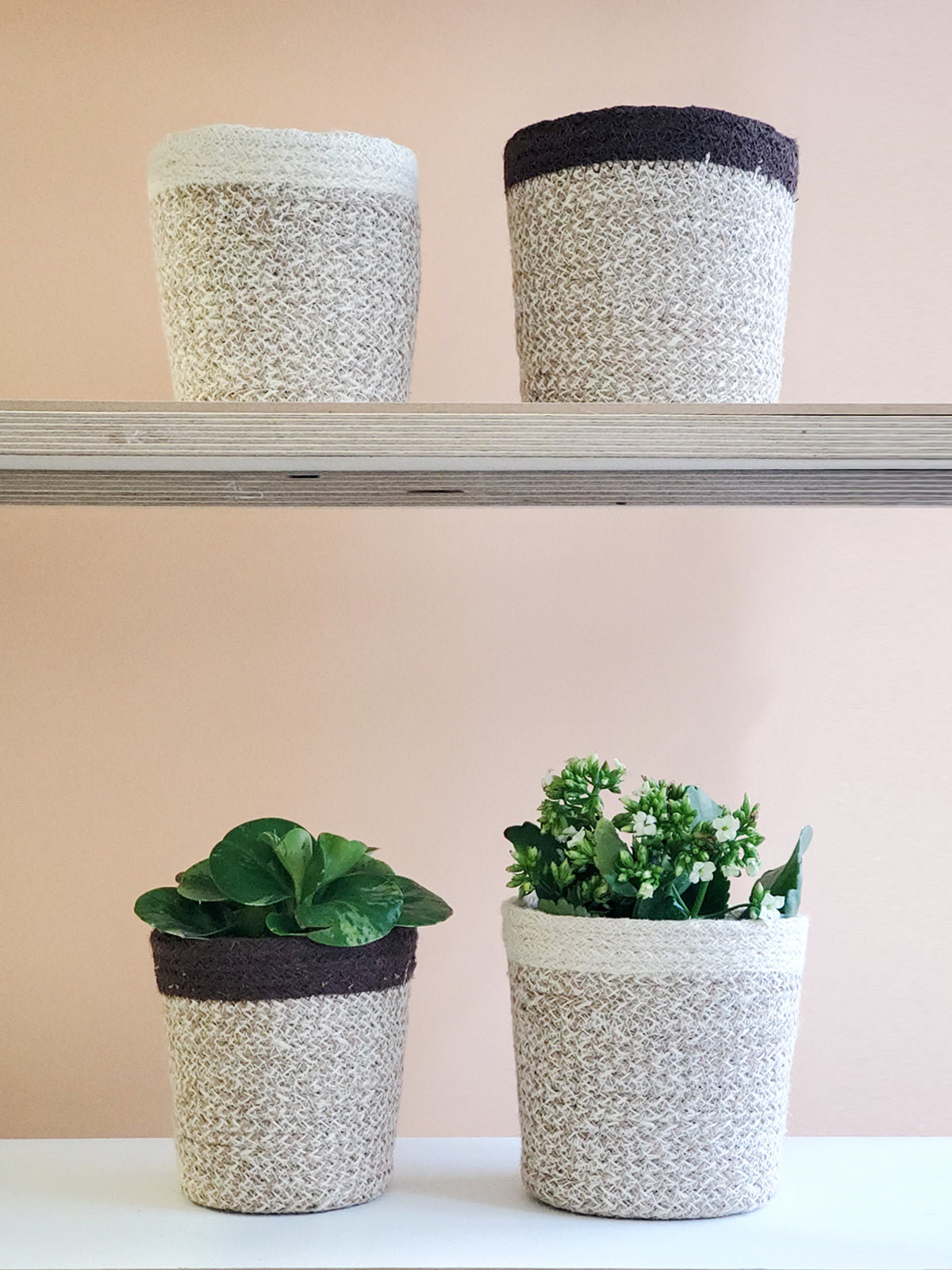 Agora Plant Basket - White - sturdy planter woven from soft jute yarn