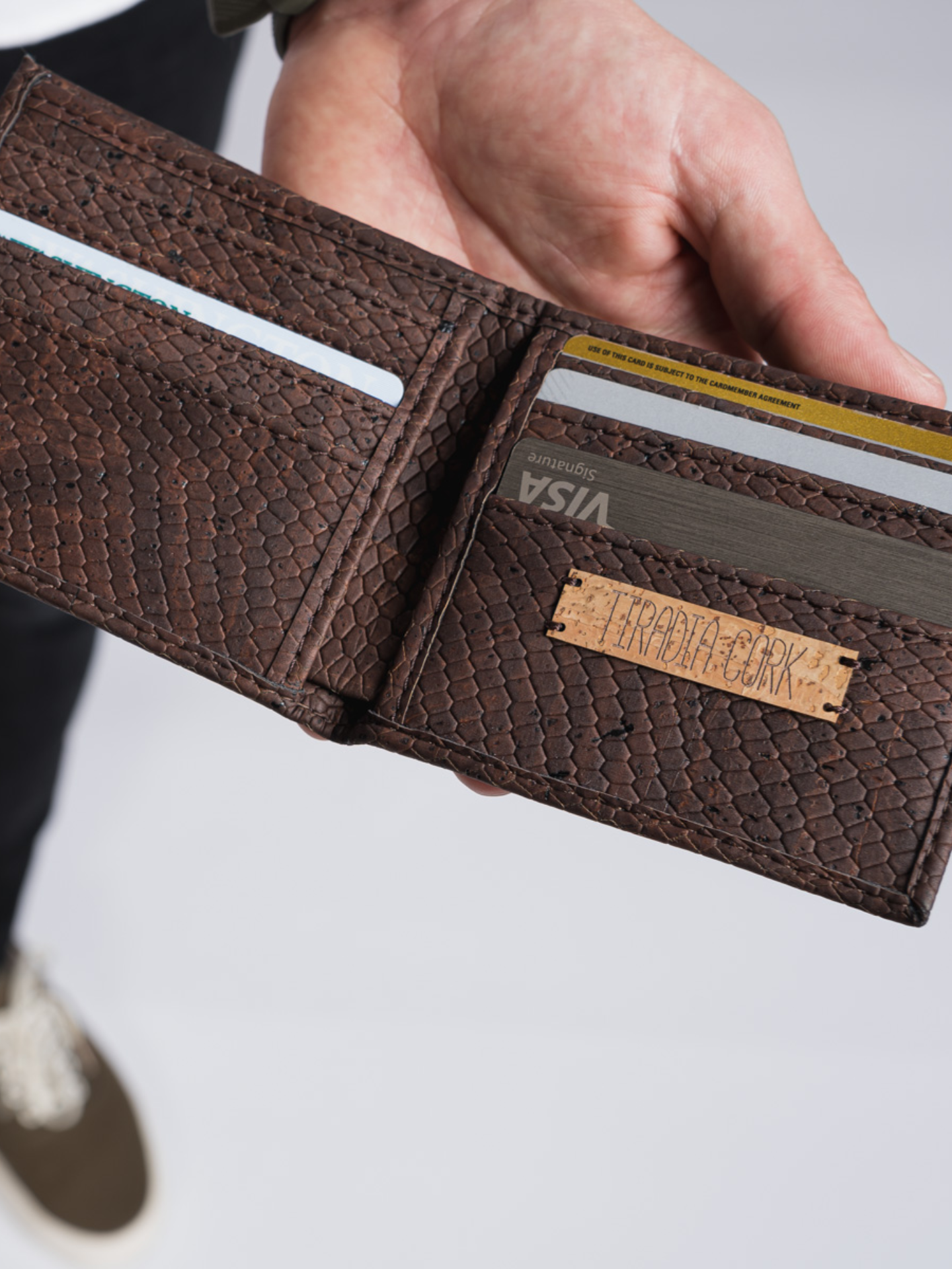 Fellowship Wallet made of Cork - Natural, Sustainable, Vegan, Biodegradable