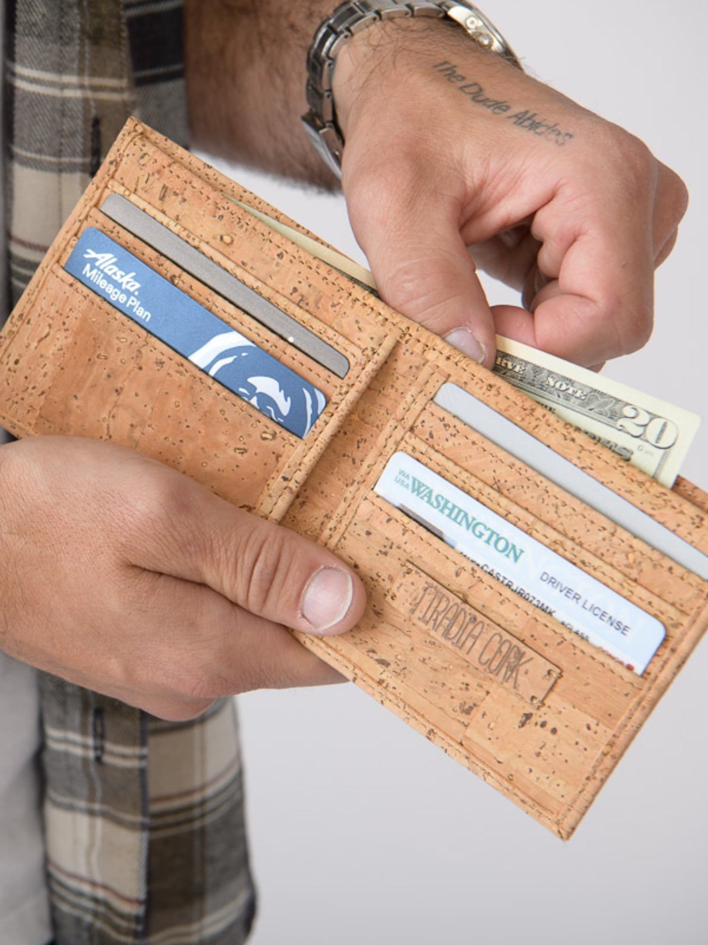 Fellowship Wallet made of Cork - Natural, Sustainable, Vegan, Biodegradable