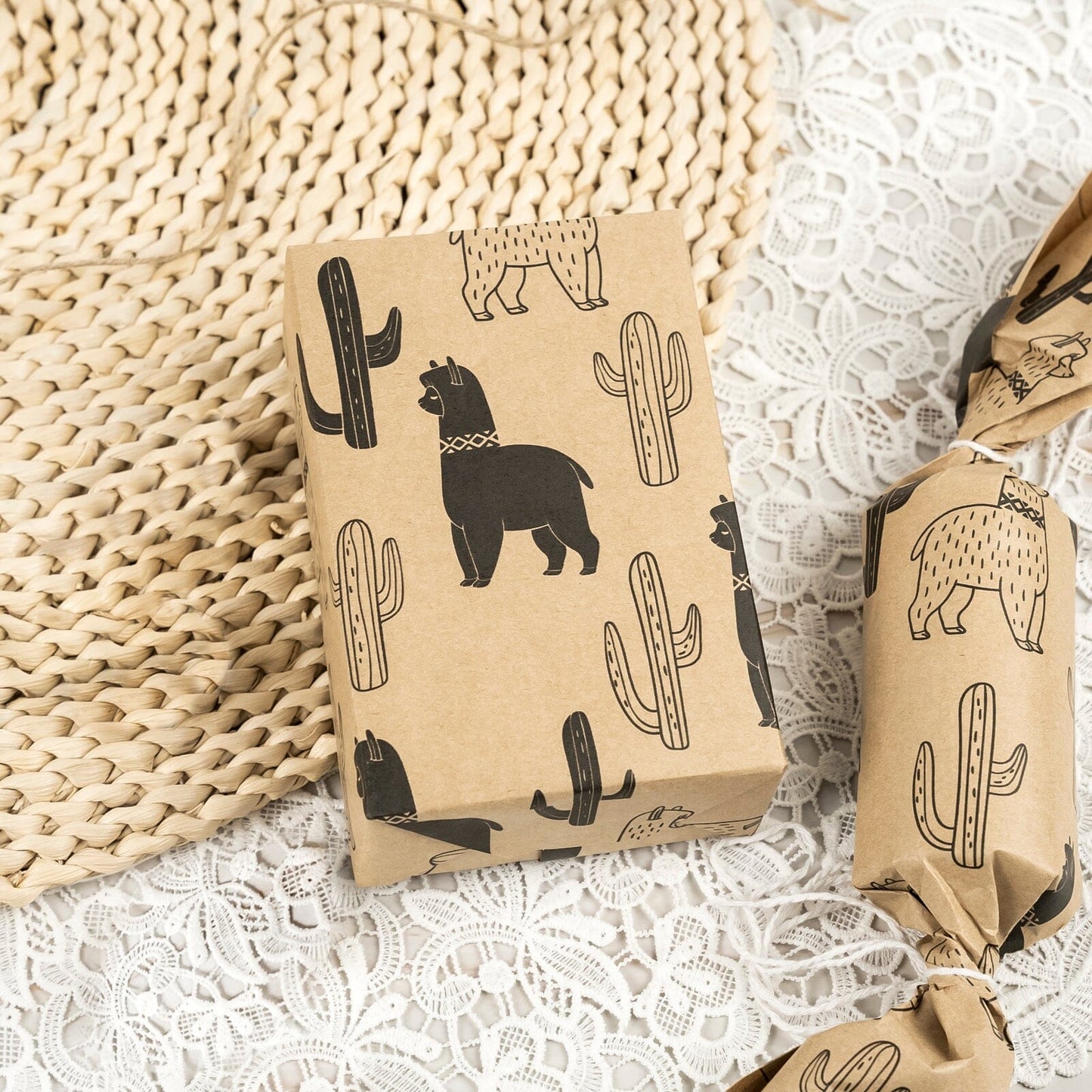 Alpaca Kraft Gift Wrapping Paper