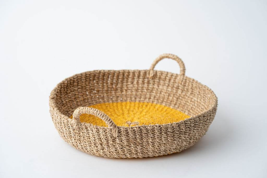 Woven Round Tray - Sustainable and Handmade from Seagrass