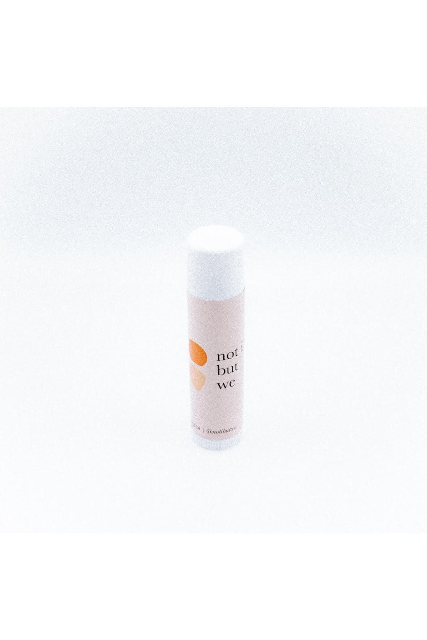 Moisturizing Essential Oil Lip Balm